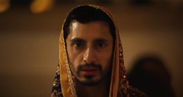 Nová filmová interpretace Shakespearova Hamleta nás zavede do moderního Londýna