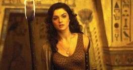 Rachel Weisz se po letech vrací jako Evelyn, natáčení Mumie 4 odhalují první fotky