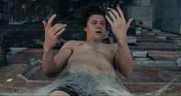 Proč Spider-Man nestřílí vlastní pavučinu?