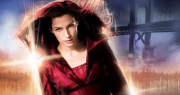 K adaptaci postapokalyptického románu Vteřinu poté se připojuje Famke Janssen