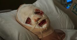 DC horor Clayface bude o zrodu slavného komiksového monstra, venku je první teaser