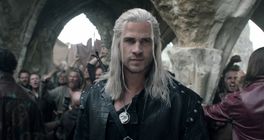 Čtvrtá řada Zaklínače v pořádném traileru s novým Geraltem a šermující Yennefer