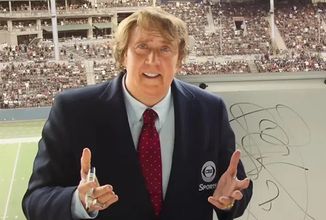 Teaser k filmu Madden ukáže proměněného Nicolase Cage v roli ikony amerického fotbalu