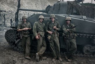 Válečné drama Komáří pohár zavede americké fotbalisty do pekla druhé světové války