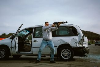 V thrilleru Sovereign vyráží suverénní občan Nick Offerman do války proti státu