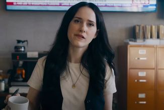 Hlavní roli v druhé řadě seriálu Nedostatek důkazů ztvární Rachel Brosnahan