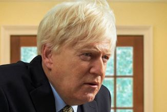 Kenneth Branagh jako Boris Johnson je v traileru na seriál This England k nepoznání