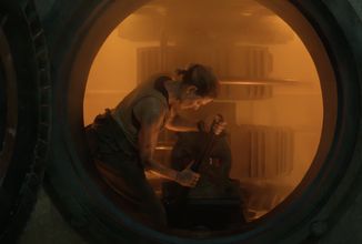 V postapokalyptické sci-fi Silo přebývají lidští přeživší v tajemném podzemním zařízení