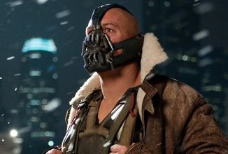 DC film, v němž se sejdou Bane a Deathstroke, by mohl natočit režisér Peacemakera
