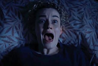 weapons-julia-garner.jpg