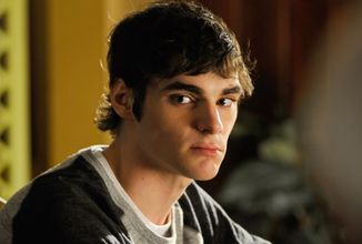 Ve věku 34 let zemřel RJ Mitte, hvězda kultovního seriálu Breaking Bad