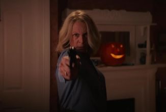Trailer na Halloween Ends láká na poslední střetnutí Laurie Strode se strašlivým Michaelem Myersem