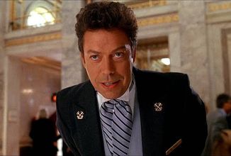 Ve věku 80 let zemřel britský herec Tim Curry