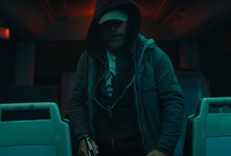 Seriálový thriller ze Španělska si posvítí na loupež v autobuse, kterou zhatí tajemný ochránce