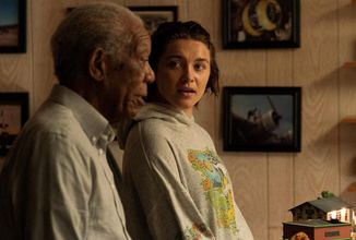 V dramatu A Good Person se Florence Pugh a Morgan Freeman společně vypořádávají s tragédií