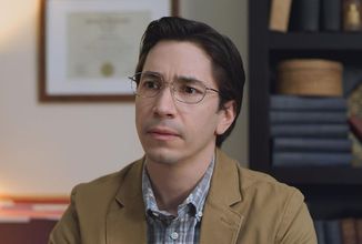 V komedii Jacob Beats Up Nate se hlavní hrdina rozhodne pomstít muži, který ho v dětství šikanoval