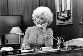 Ve věku 80 let zemřela americká zpěvačka Dolly Parton