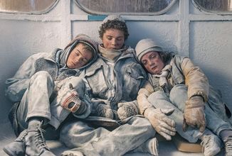 V thrilleru Last Ride uvízne trojice chlapců v kabině lanovky vysoko v mrazivých horách Norska