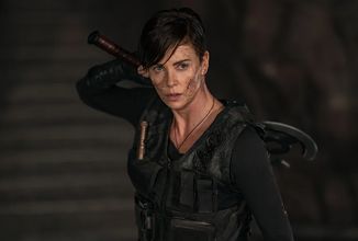 Apex: Režisér filmu Everest připravuje thriller s Charlize Theron, která se v divočině stane kořistí