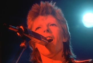 Moonage Daydream, dokument o hudební cestě Davida Bowieho, zná oficiální datum premiéry 