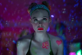 V sérii Margo je švorc si Elle Fanning založí účet na OnlyFans, aby uživila své dítě