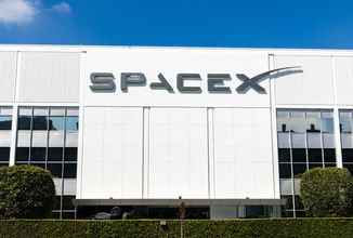 SPACEX.jpg