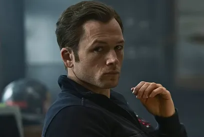 Šváb se promění v člověka. Krimi Kockroach převrátí naruby Proměnu od Franze Kafky