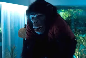 Ve chválené vyvražďovačce Primát půjde vysokoškolačkám po krku vzteklý šimpanz