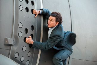 Nové fotky z natáčení Mission: Impossible 8 odhalují další šílený kaskadérský kousek Toma Cruise
