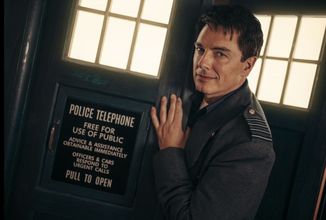 Kapitán Jack sa vracia do Doctora Who vo vianočnom špeciále