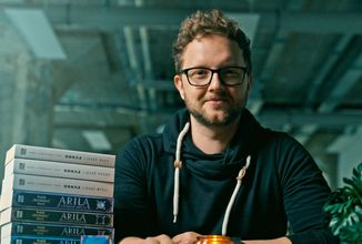 Radek Starý odhalil novou trilogii Exarie a pokořil rekord. Na Startovači vybral 3 miliony korun během jednoho dne