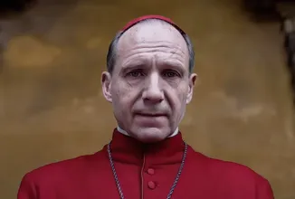 Nové Hunger Games rozšiřují obsazení, Ralph Fiennes si zahraje prezidenta Snowa