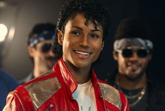 Michael: Životopisný film o legendárním králi popu se představuje v první upoutávce