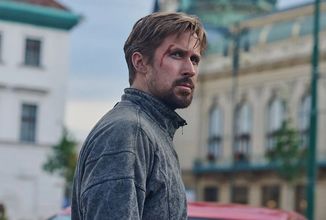 V klipu na akčňák The Gray Man změří v pražských ulicích síly Ryan Gosling a zlý Kapitán Amerika