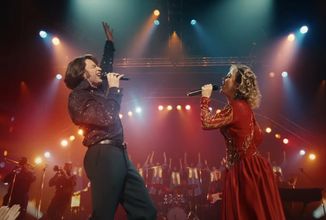 Smutný song: Zpívající Hugh Jackman a Kate Hudson v novém hudebním filmu