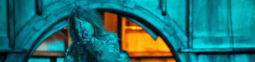 V akční sci-fi Osiris vyrazí Linda Hamilton do boje proti mimozemským netvorům