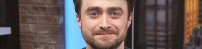 Filmový Harry Potter Daniel Radcliffe číta prvú kapitolu knižného Harryho Pottera