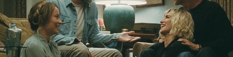 V komorní komedii The Invite od studia A24 se společná večeře sousedů trochu zvrtne