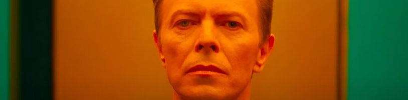 Plnohodnotný trailer na Moonage Daydream naprosto okouzlí všechny fanoušky Davida Bowieho