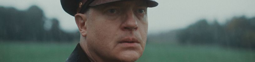 Brendan Fraser se jako Dwight D. Eisenhower připravuje na Den D v prvním traileru 