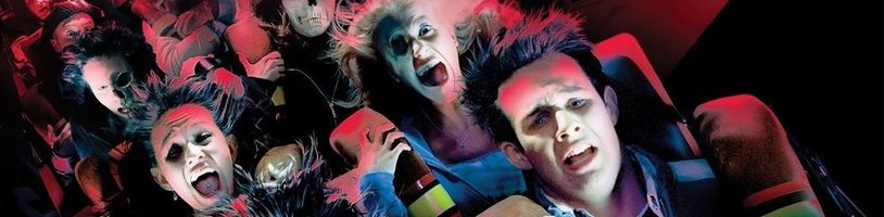 V survival thrilleru Invertigo uvízne parta hloupých teenagerů na vrcholu horské dráhy