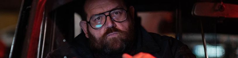 Black Cab: Nick Frost v roli taxikáře, k němuž byste do auta fakt lézt neměli