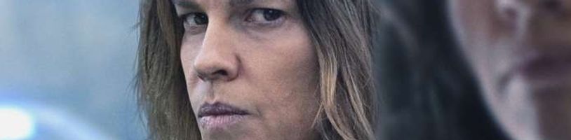 Hilary Swank ztvární matku, která v thrilleru The Good Mother zahájí hon na vraha svého syna