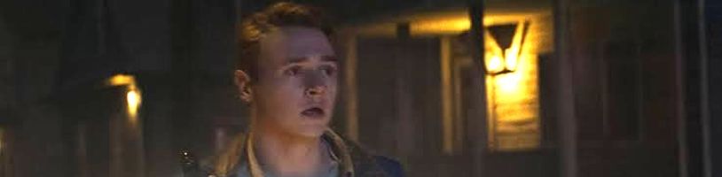 Ben Hardy se v sérii Stillwater vydá do městečka, kde nikdo neumírá