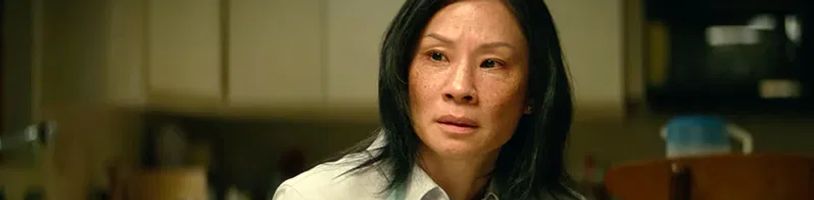 Rosemead: Lucy Liu se zoufale snaží ochránit svého syna, který se zajímá o masové střelby