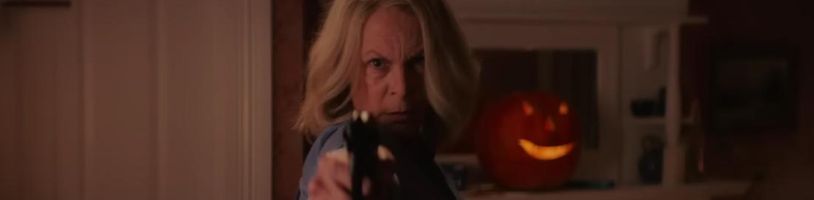 Trailer na Halloween Ends láká na poslední střetnutí Laurie Strode se strašlivým Michaelem Myersem