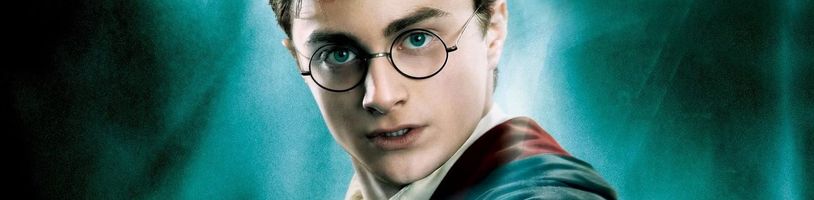 Je to oficiální. Seriálový reboot Harryho Pottera nás zavede zpět do Bradavic 