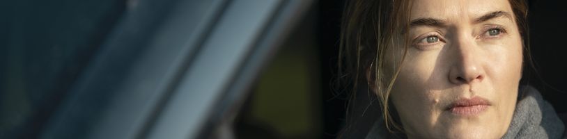 Kate Winslet jako vyšetřovatelka vraždy v detektivní minisérii Mare z Easttownu od HBO