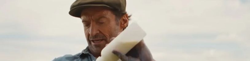 Mluvící ovce vyšetřují vraždu svého ovčáka Hugha Jackmana v prvním traileru