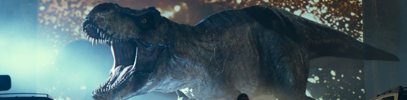 Na Ewana McGregora a Anne Hathaway čeká rodinné dobrodružství s dinosaury